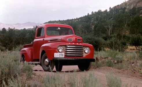 1948-ford-f-1-pickup-truck-1539885698.jpg